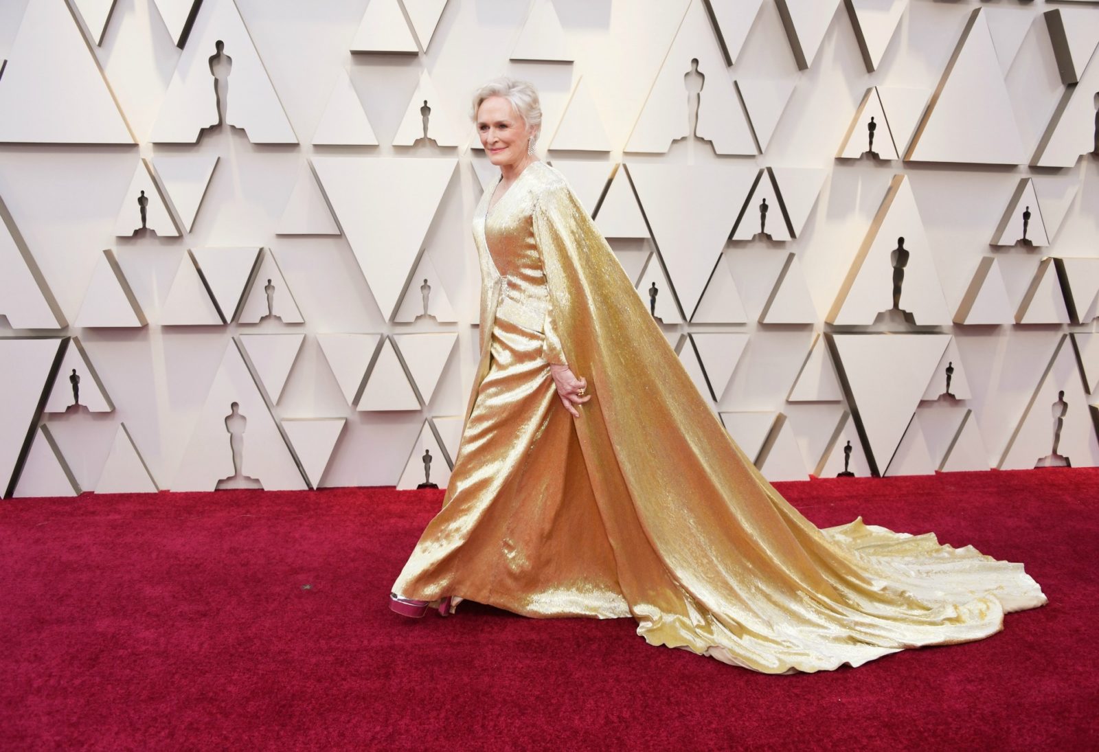 Glenn Close made a stylish entrance in a glittering gold gown. Source: Getty