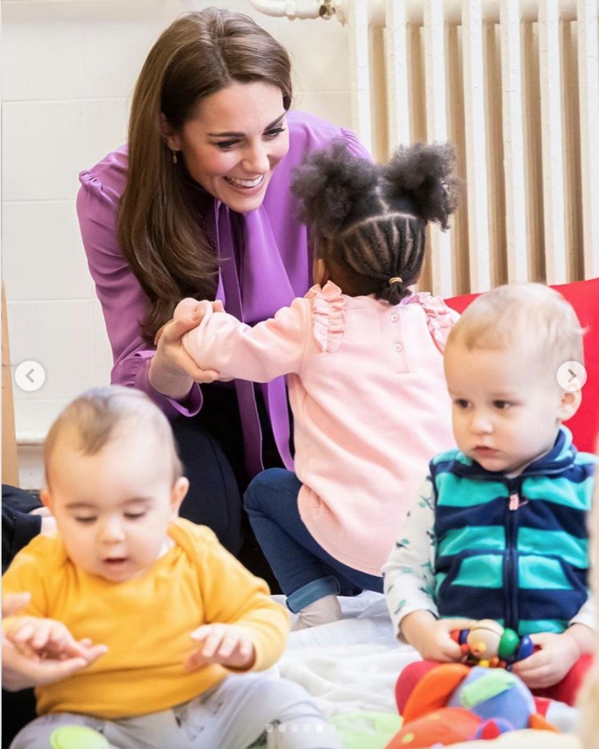 The duchess had a ball playing with the cute kids at the Henry Fawcett Children’s Centre. Source: Instagram/Kensington Palace