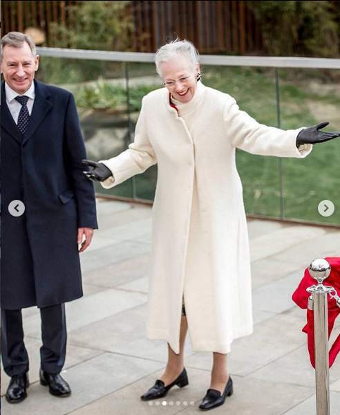 Queen Margrethe II looked lovely in a long cream coat for the outing to the Copenhagen Zoo. 