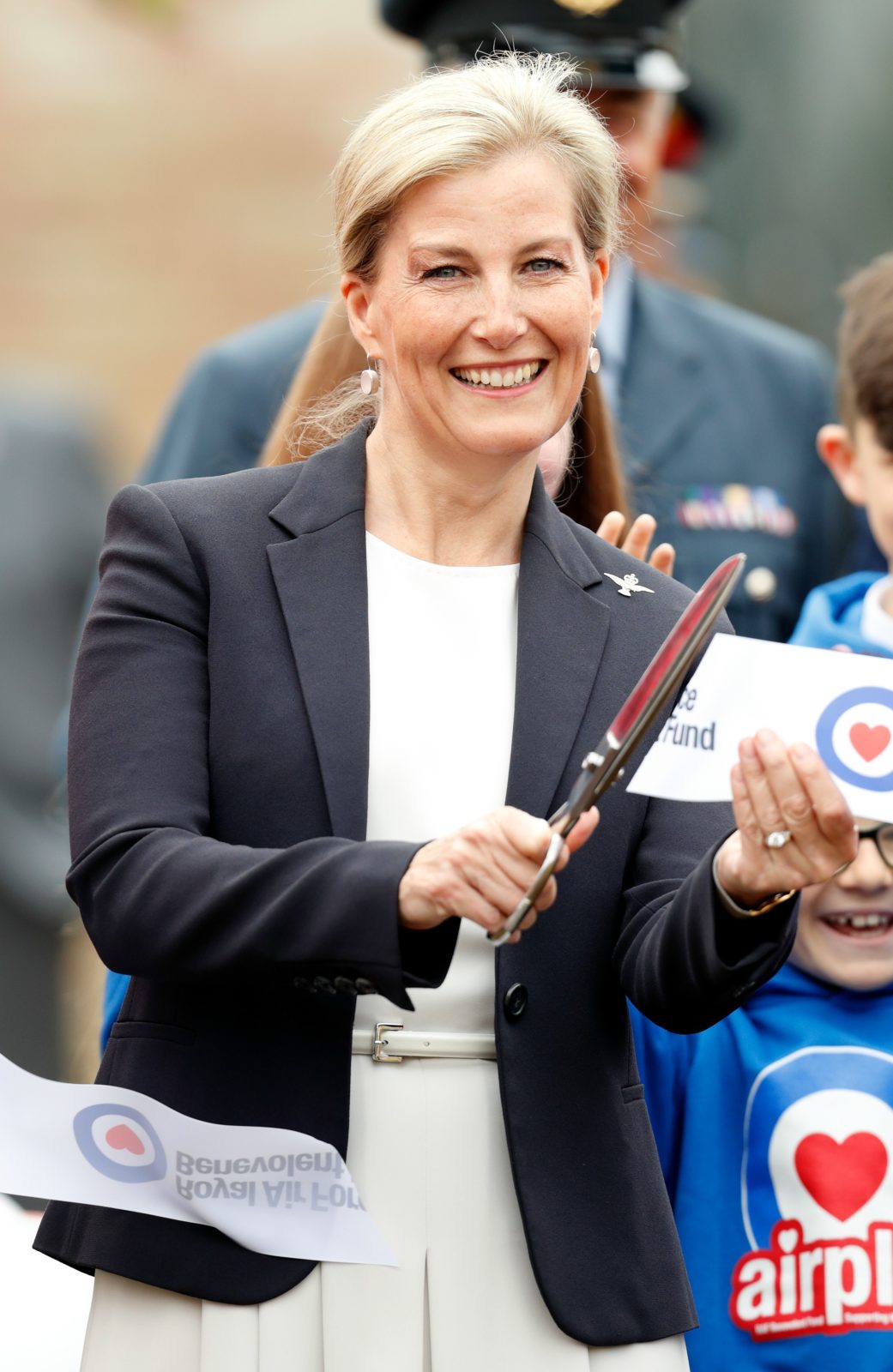 The countess looked in great spirits on the outing. Source: Getty.