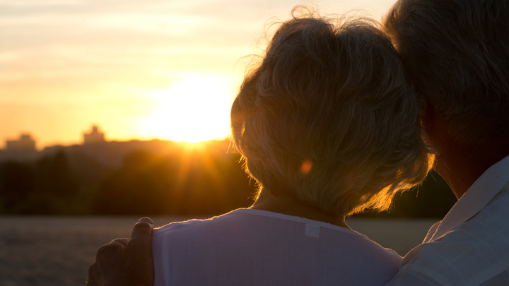 231115_couple_sunset