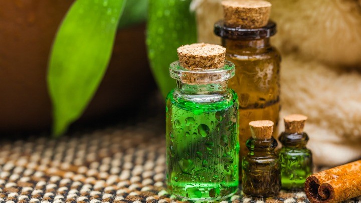 260216_tea_tree_oil