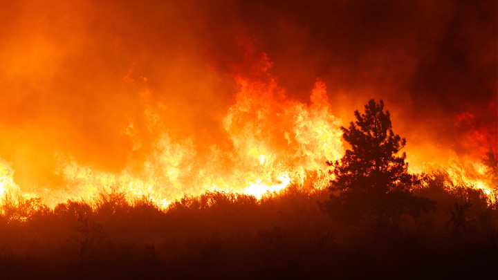 301115_fire_home