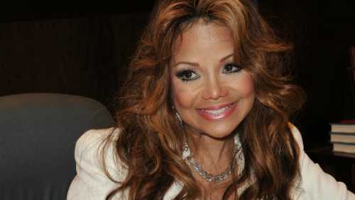 LA TOYA JACKSON