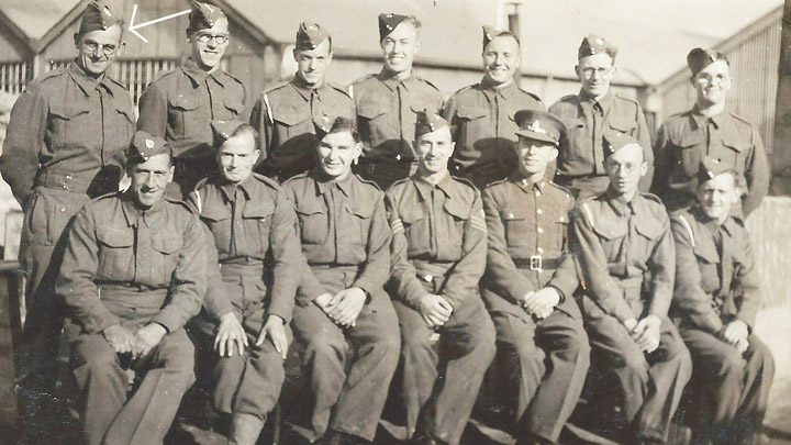 Walter Lee extreme left, back row - Copy