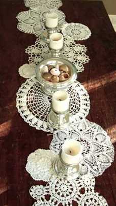 doily table runner_600