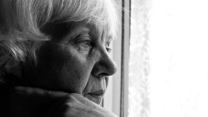 shutterstock_51214540_lonely woman